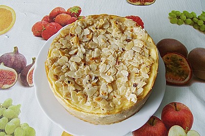 Bienenstich Apple Pie 22