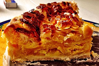 Bienenstich Apple Pie 70