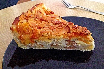 Bienenstich Apple Pie 26