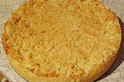 Bienenstich Apple Pie 30