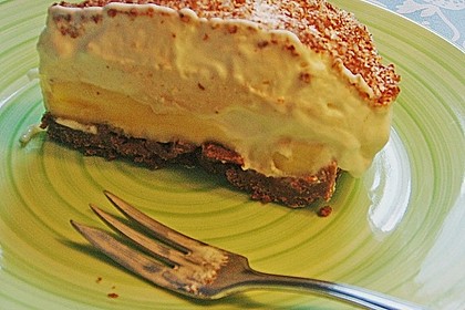 Banana Caramel Cream Cheese Pie 2