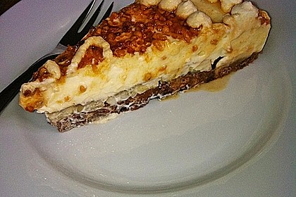 Banana Caramel Cream Cheese Pie 12