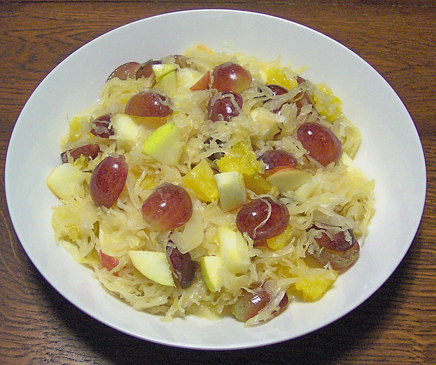 Fruchtiger Sauerkrautsalat (Rezept mit Bild) von blulichblau | Chefkoch.de