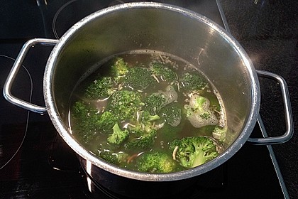Brokkoli - Creme - Suppe 5