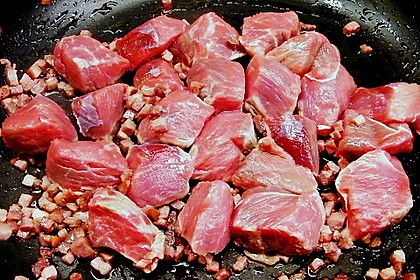 Sivis Gulasch auf mediterrane Art