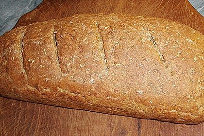 W&uuml;rziges Roggenmischbrot 4