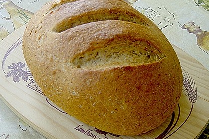 W&uuml;rziges Roggenmischbrot 8