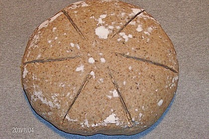 W&uuml;rziges Roggenmischbrot 20