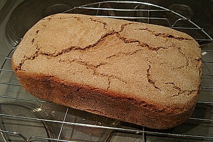 W&uuml;rziges Roggenmischbrot 23