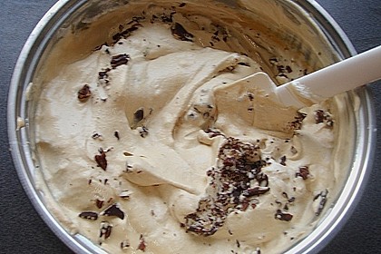Halbgefrorenes Kaffeesouffl&eacute; 2