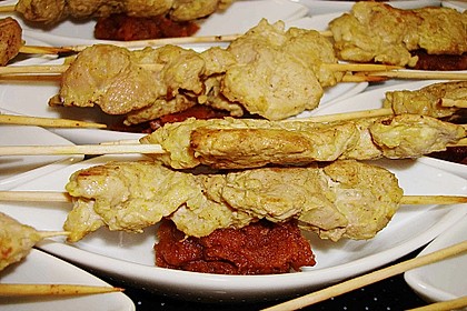 Marinierte Satay - Spie&szlig;e mit Schweinefleisch