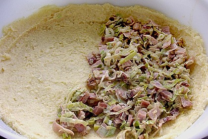 Kartoffelkuchen mit Lauchfüllung 5