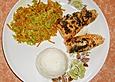 Lachs aus dem Ofen mit Honigkr&auml;uterkruste und Porree - M&ouml;hren - Curry