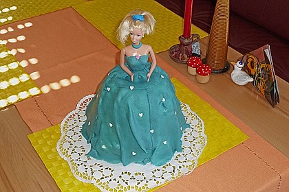Barbie-Torte 232