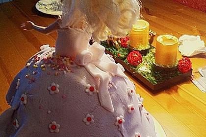 Barbie-Torte 323