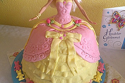 Barbie-Torte 9