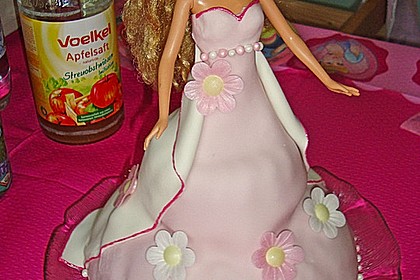 Barbie-Torte 57