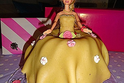 Barbie-Torte 144