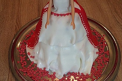 Barbie-Torte 64