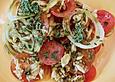 Tomatensalat mit Thunfisch