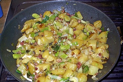 Bratkartoffeln mit Porree und Käse 12