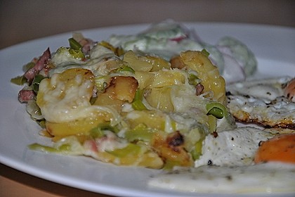 Bratkartoffeln mit Porree und Käse 10