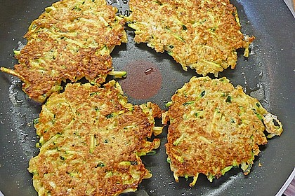 Griechische Zucchini - Küchlein 4