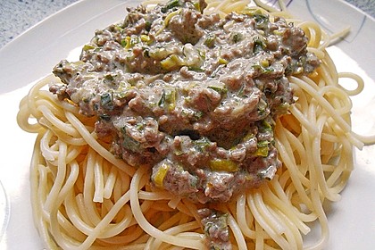 Spaghetti mit Käse - Hackfleisch - Sauce 1