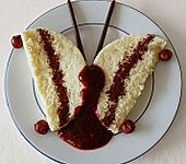 Grie&szlig;pudding an Beerenspiegel (Bild)