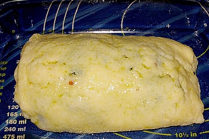 Illes mit Lende gef&uuml;llte Kartoffelteigrolle 8