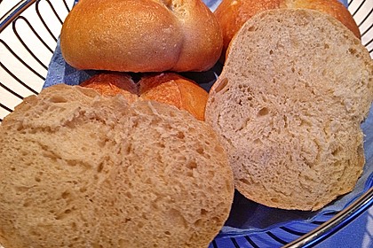 Frühstücksbrötchen 11