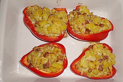 &Uuml;berbackene Paprika mit Cabanossi - F&uuml;llung