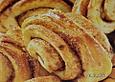 Zuckers&uuml;&szlig;e Franzbr&ouml;tchen