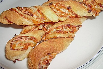 Bl&auml;tterteig - Schinken - K&auml;se - Stangen 23