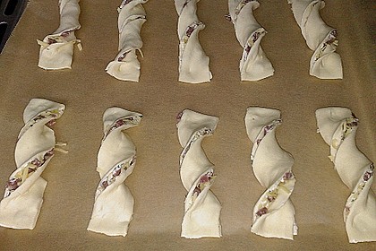 Bl&auml;tterteig - Schinken - K&auml;se - Stangen 65