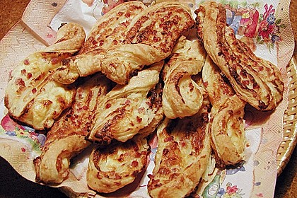 Bl&auml;tterteig - Schinken - K&auml;se - Stangen