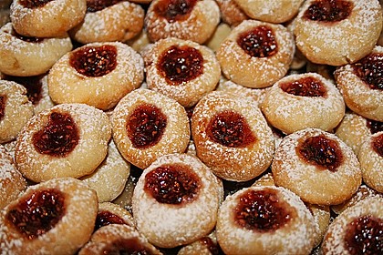 Marzipanbällchen mit Himbeergelee - Füllung 3