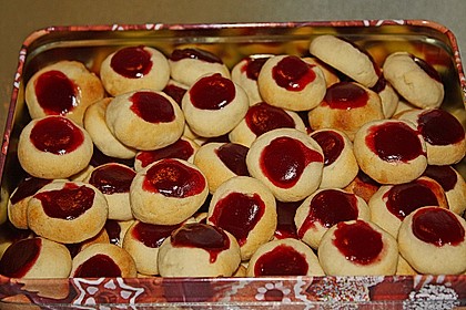 Marzipanbällchen mit Himbeergelee - Füllung 15