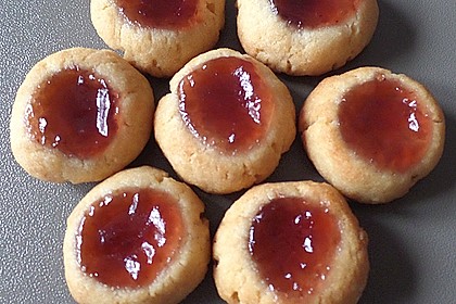 Marzipanbällchen mit Himbeergelee - Füllung 5