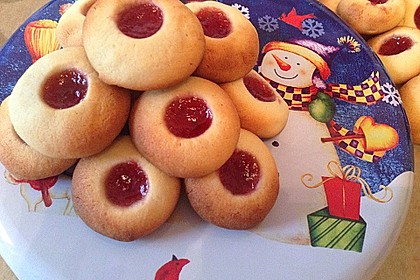 Marzipanbällchen mit Himbeergelee - Füllung 6