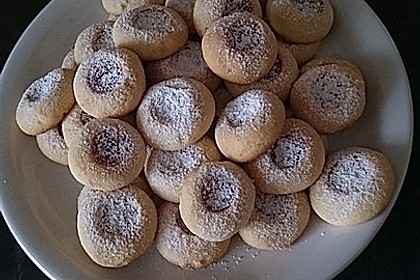 Marzipanbällchen mit Himbeergelee - Füllung 12