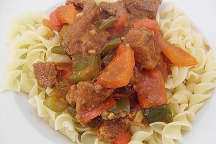 Ungarisches Gulasch 23