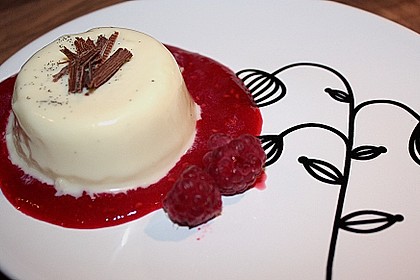 Panna cotta mit Erdbeersauce 20