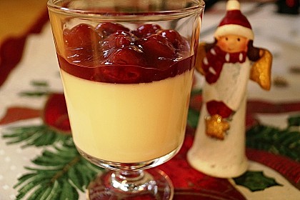 Panna cotta mit Erdbeersauce 5