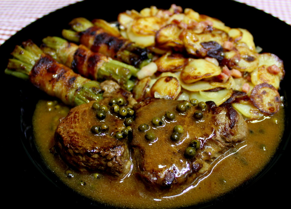 Filetsteak mit Cognac-Pfeffer-Soße von miguan | Chefkoch.de