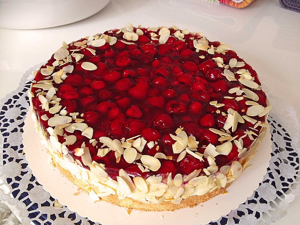 Himbeer - Joghurt - Torte von PitZwo | Chefkoch.de