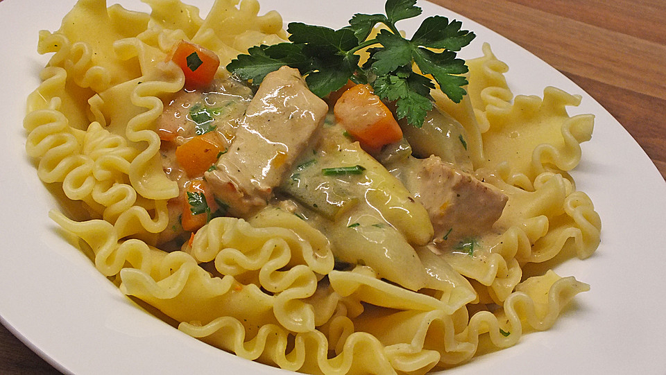 Puten-Spargel-Ragout in Orangensauce von miguan | Chefkoch.de