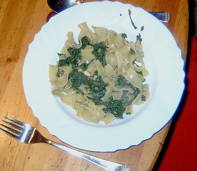 Bandnudeln mit Spinat-Sahne von charlie | Chefkoch.de