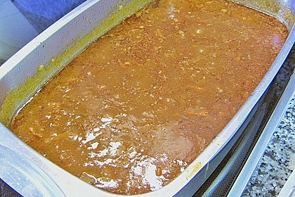 Hirschgulasch mit Preiselbeeren und Haselnussspätzle 12