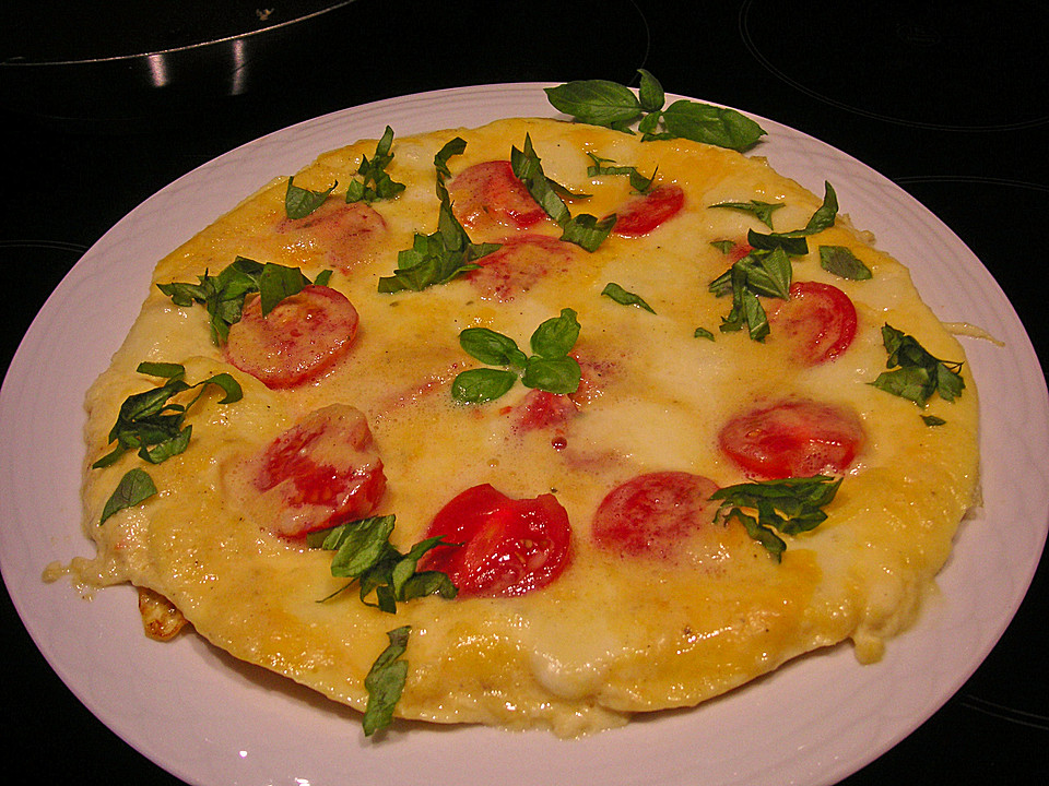 Tomaten-Omelette mit Mozzarella